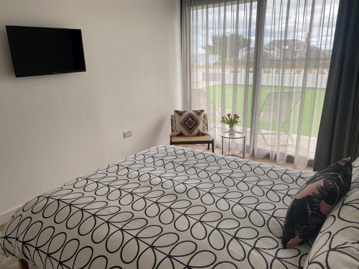 1 The Bay - Stunning Contemporary Flat On The Scottish Coast Lägenhet Coldingham Exteriör bild