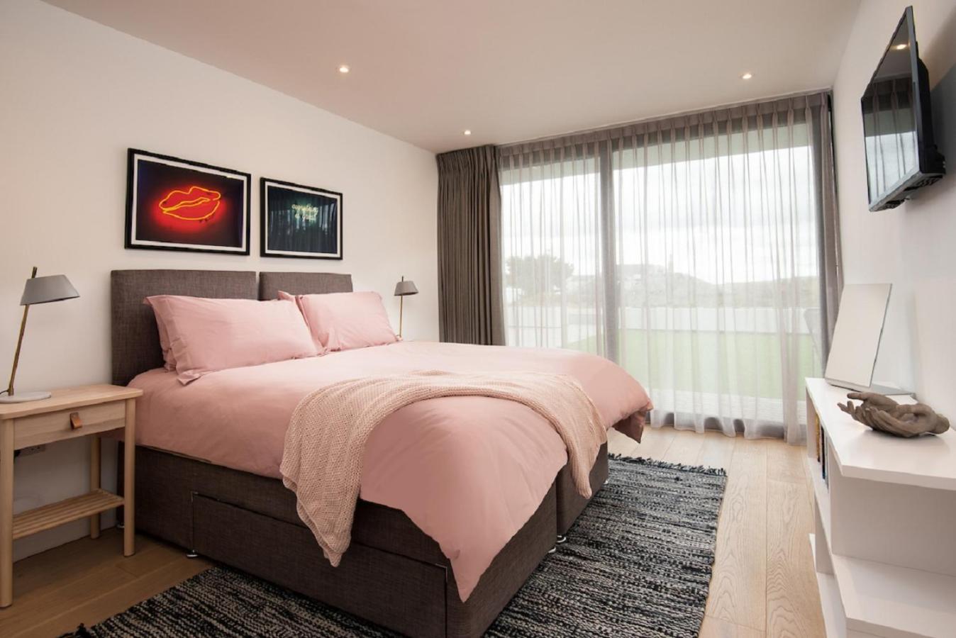 1 The Bay - Stunning Contemporary Flat On The Scottish Coast Lägenhet Coldingham Exteriör bild
