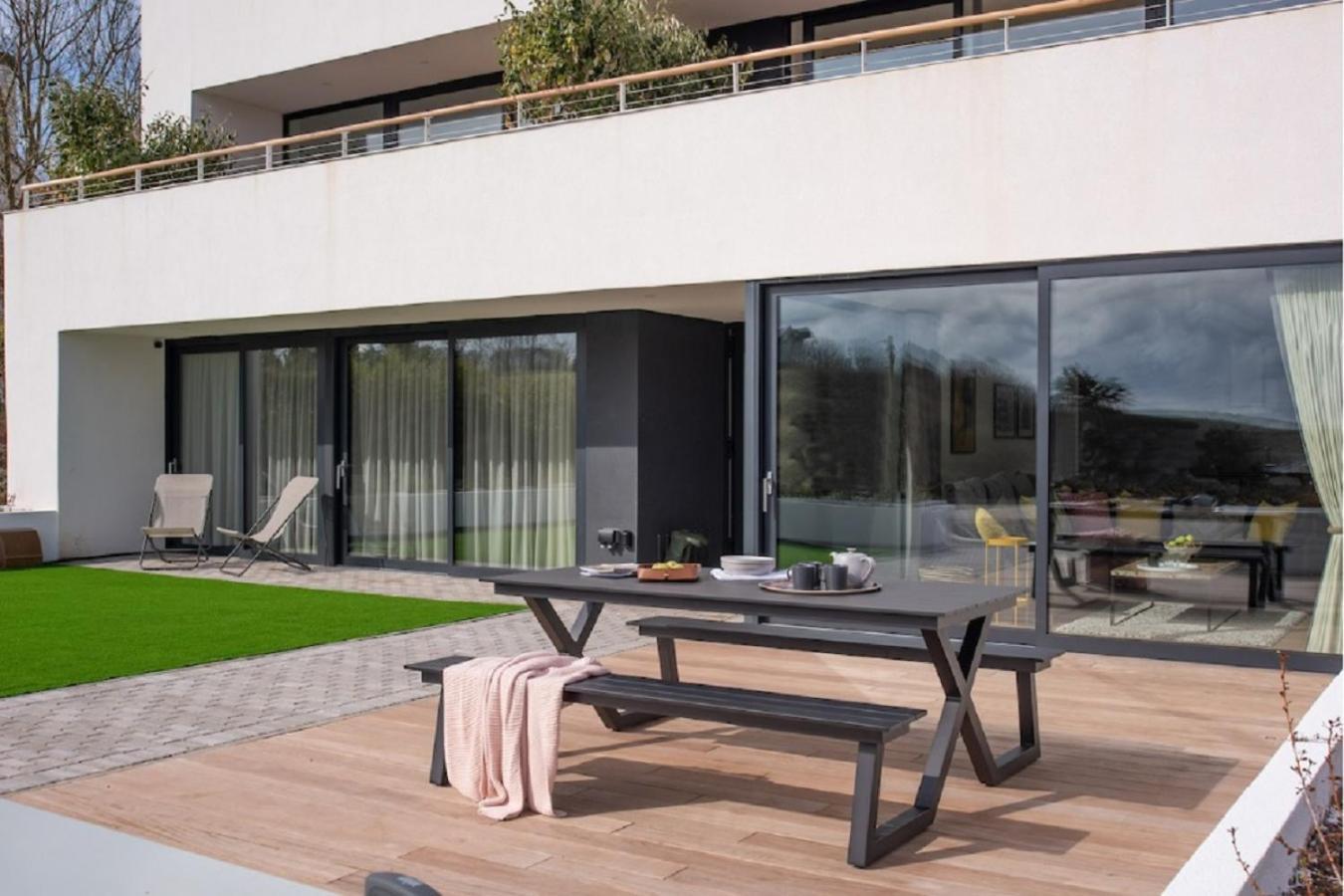1 The Bay - Stunning Contemporary Flat On The Scottish Coast Lägenhet Coldingham Exteriör bild